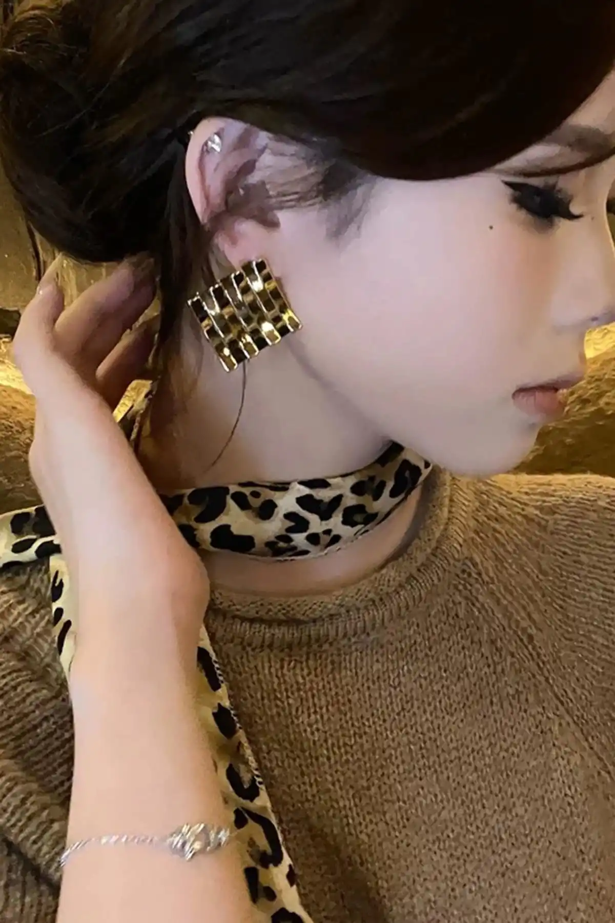 Altın Renk Metal Küpe (Çift)