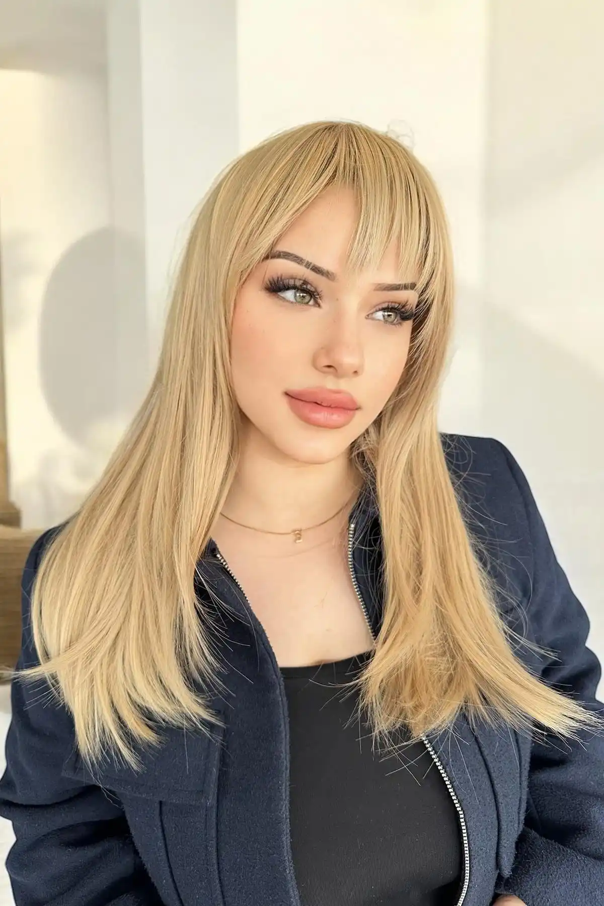 Bal Köpüğü Renk Kahkül Detaylı Katlı Kesimli Peruk