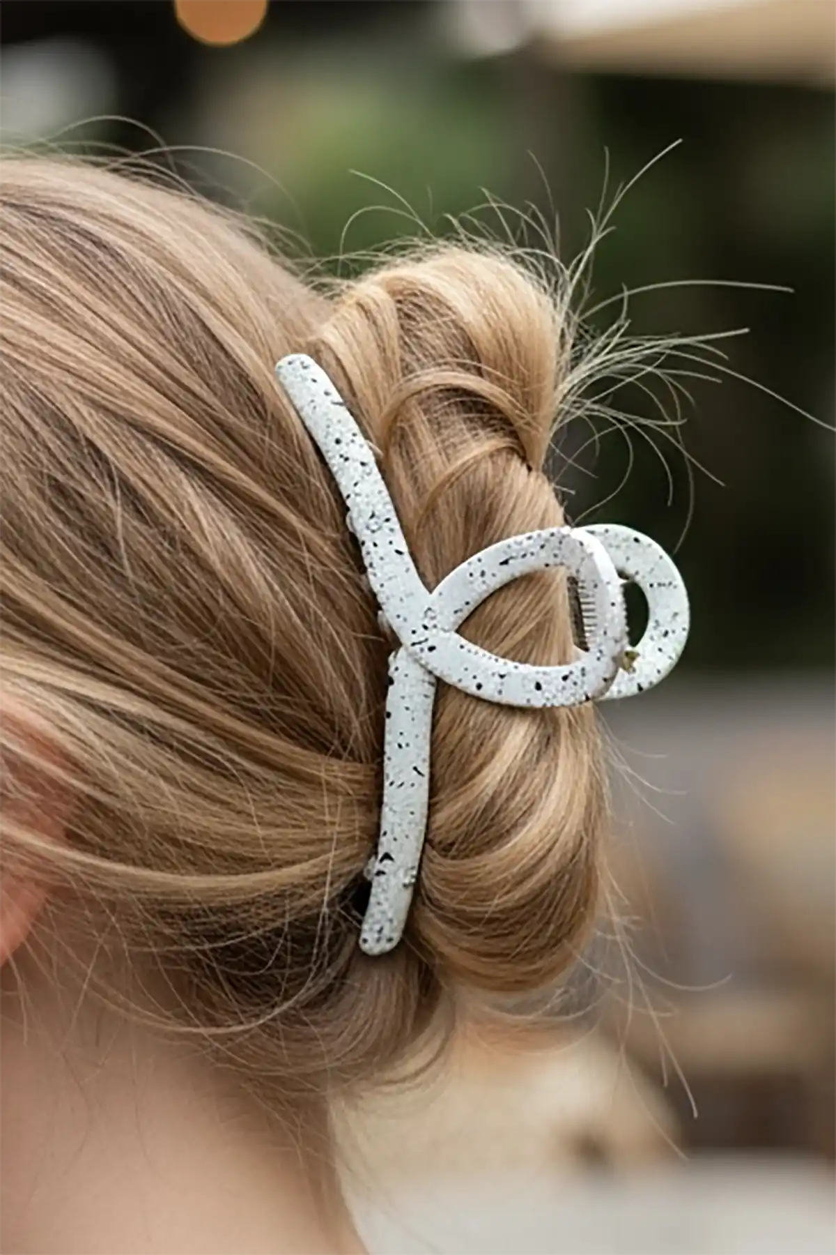 Beyaz Renk Mandal Toka