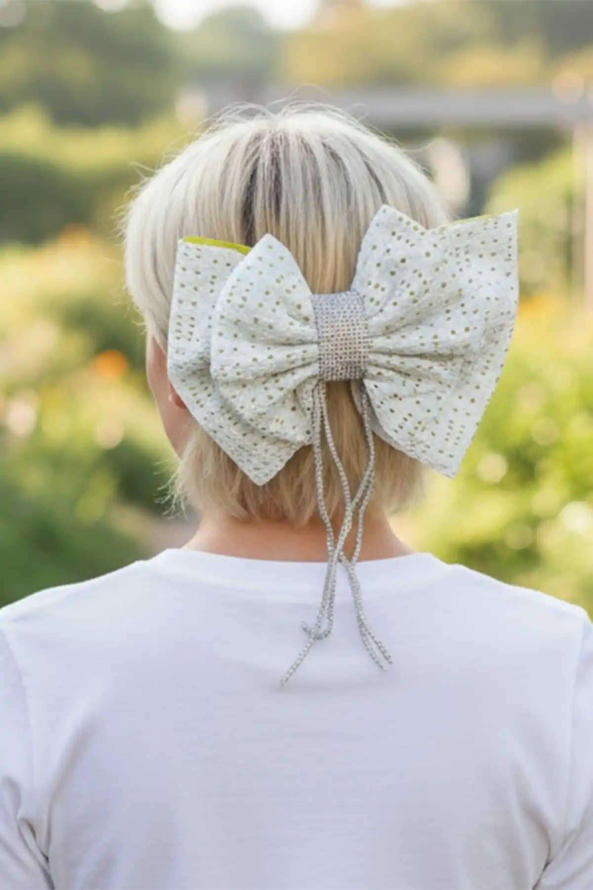 Beyaz Ve Yeşil Renk Kurdele Figürlü Taş Detaylı Otomat Toka