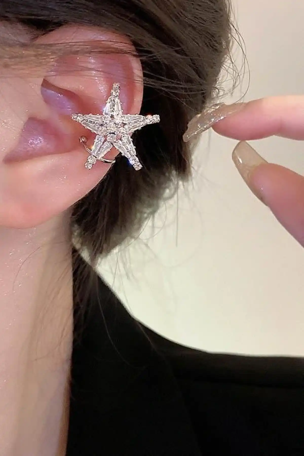 Gümüş Renk Yıldız Figürlü 14K Altın Kaplama TX Ear Cuff (Tek)