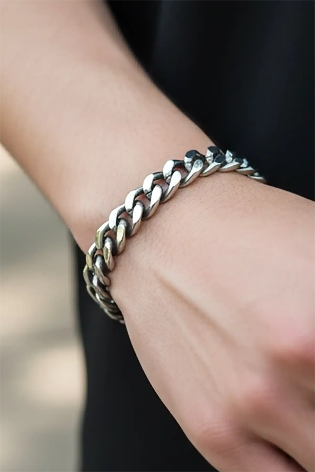 Gümüş Renk Zincir Detaylı Çelik Erkek Bileklik