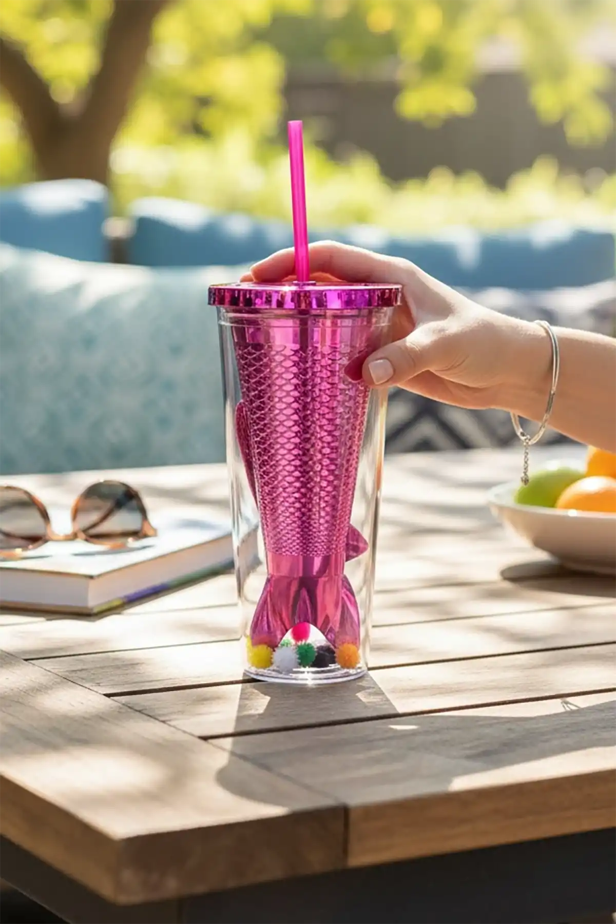 Pembe Renk Kuyruk Figürlü Ponpon Detaylı Pipetli Suluk