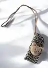 Krem Renk Leopar Desenli Ayıcık Figürlü Boyundan Asmalı Gözlük Kılıfı