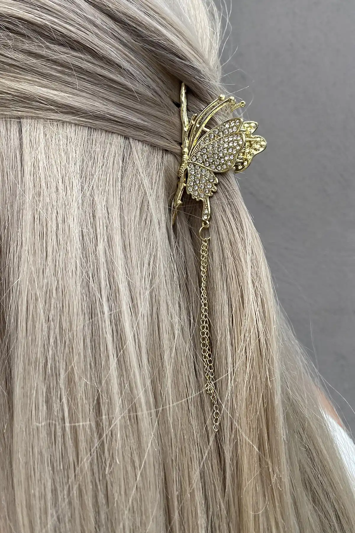 Altın Renk Kelebek Figürlü Mandal Toka