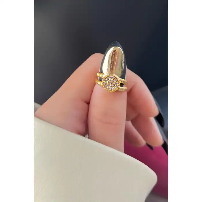 Altın Renk Ayarlanabilir Taşlı Tırnak Yüzük