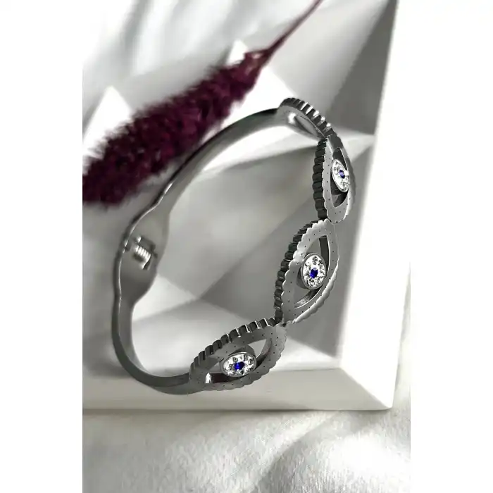 Gümüş Renk Nazar Boncuğu Detaylı Çelik Kelepçe Bileklik