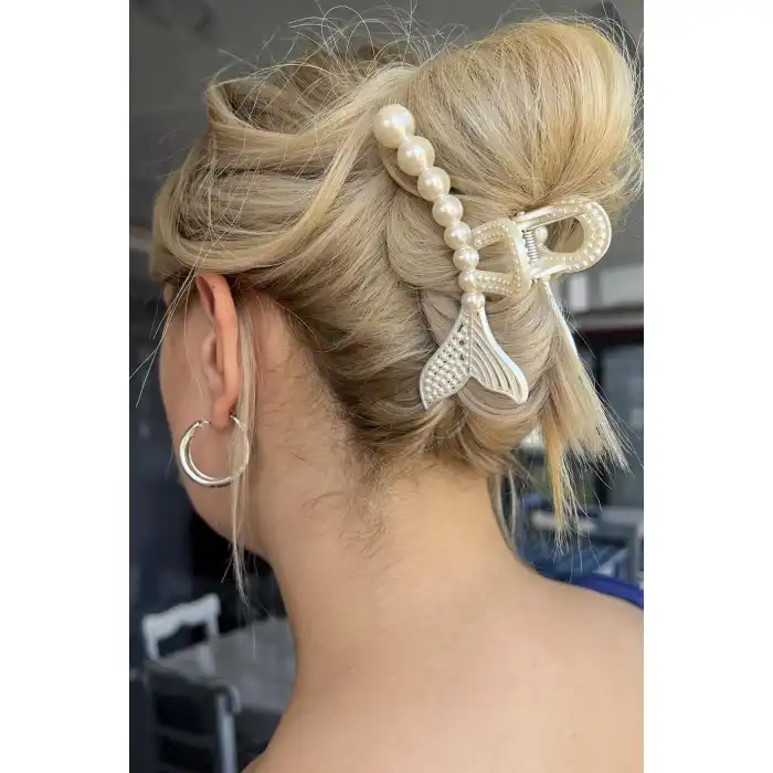 Krem Renk İncili Büyük Boy Balık Figürlü Mandal Toka