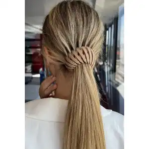 Kahve Renk Mat Saç Aparatı