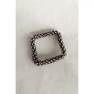 Kahve Renk Puantiyeli Helezon Lastik Toka