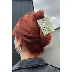 Yeşil Renk Mandal Toka