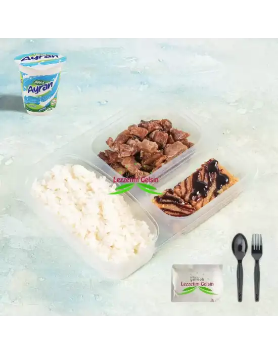 Dana Kavurmalı Tereyağlı Pilav + Çikolata Soslu İrmik Helvası + Ayran