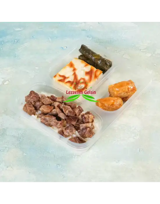 Dana Kavurmalı Tereyağlı Pilav + Peynirli Su Böreği + Zeytinyağlı Yaprak Sarması + Baklava + Ayran