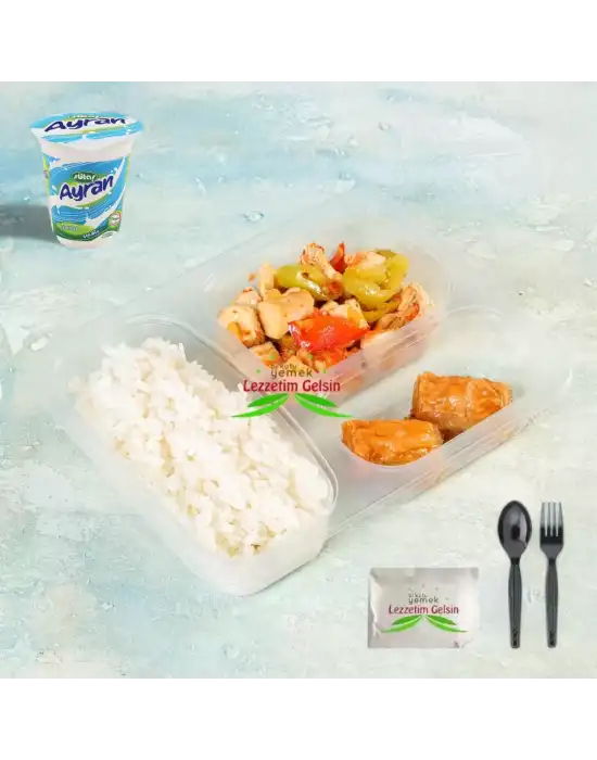 Tavuk Kavurmalı Tereyağlı Pilav + Cevizli Baklava + Ayran