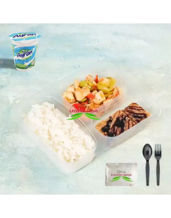 Tavuk Kavurmalı Tereyağlı Pilav + Çikolata Soslu İrmik Helvası + Ayran