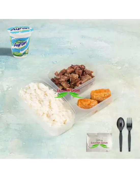 Tereyağlı Pilav + Dana Kavurma + Cevizli Baklava + Ayran 