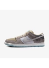 Nike SB Dunk Low “Big Money Savings”