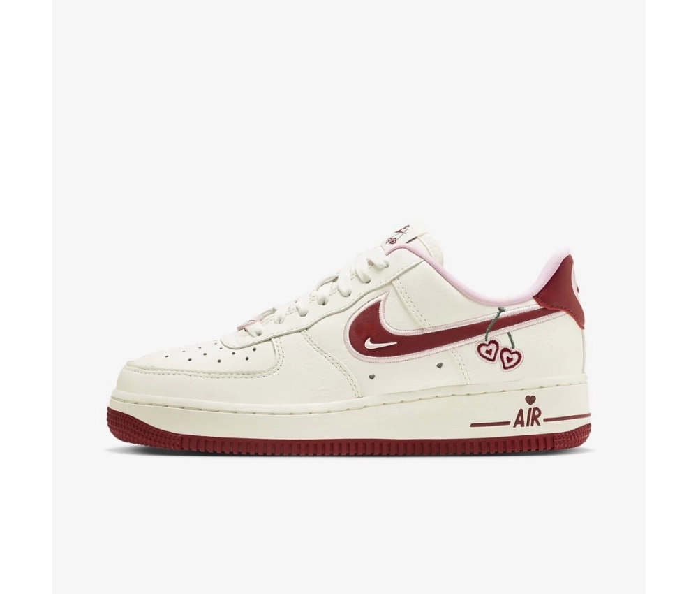 Nike Air Force 1 Low Valentines Day