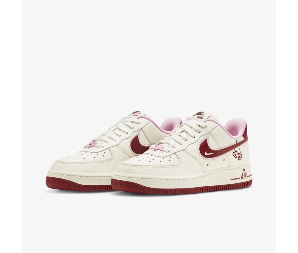 Nike Air Force 1 Low Valentines Day