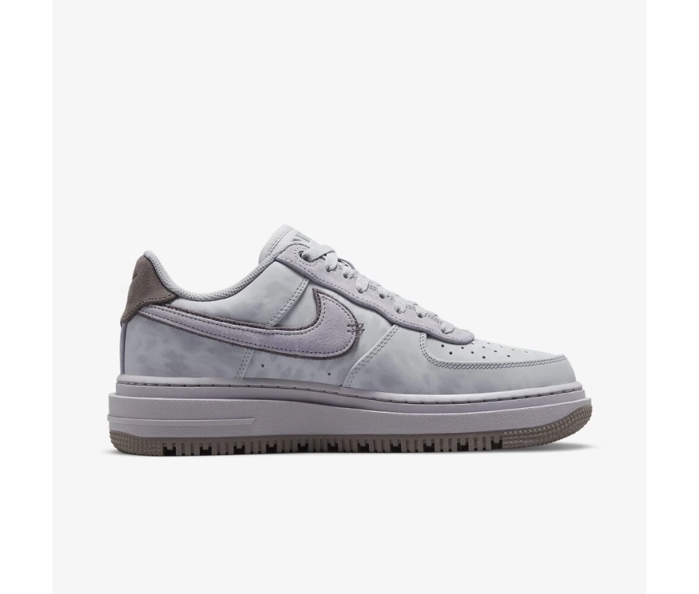 Nike Air Force 1 Luxe “Black Pendants”