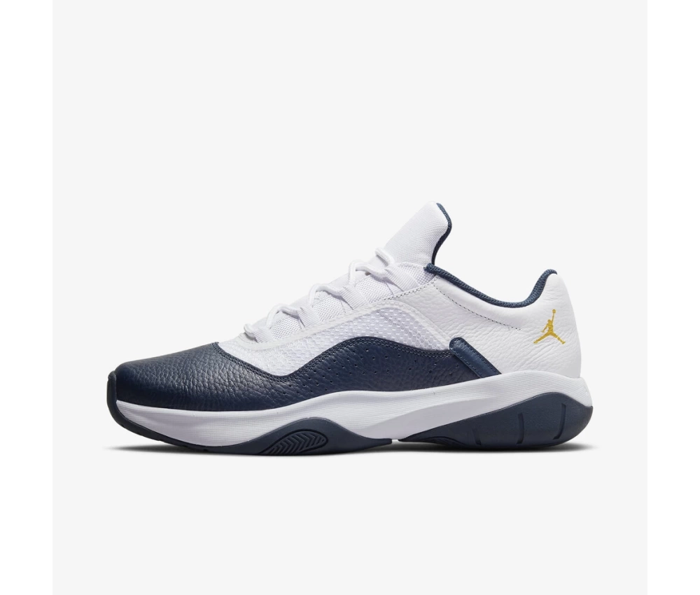 Nike Air Jordan 11 CMFT Low “Michigan”