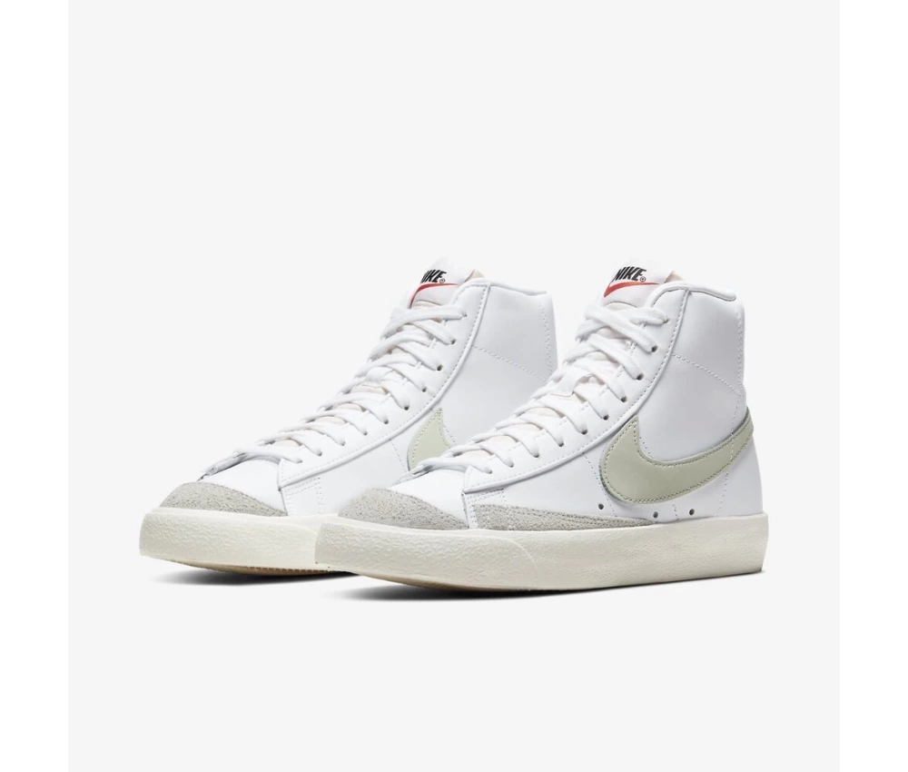 Nike Blazer Mid 77 Vintage Light Bone