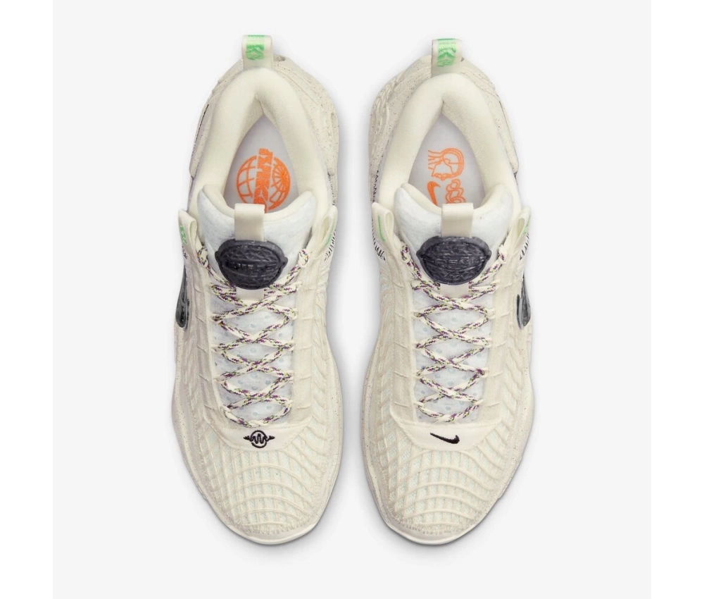 Nike Cosmic Unity Natural Grey