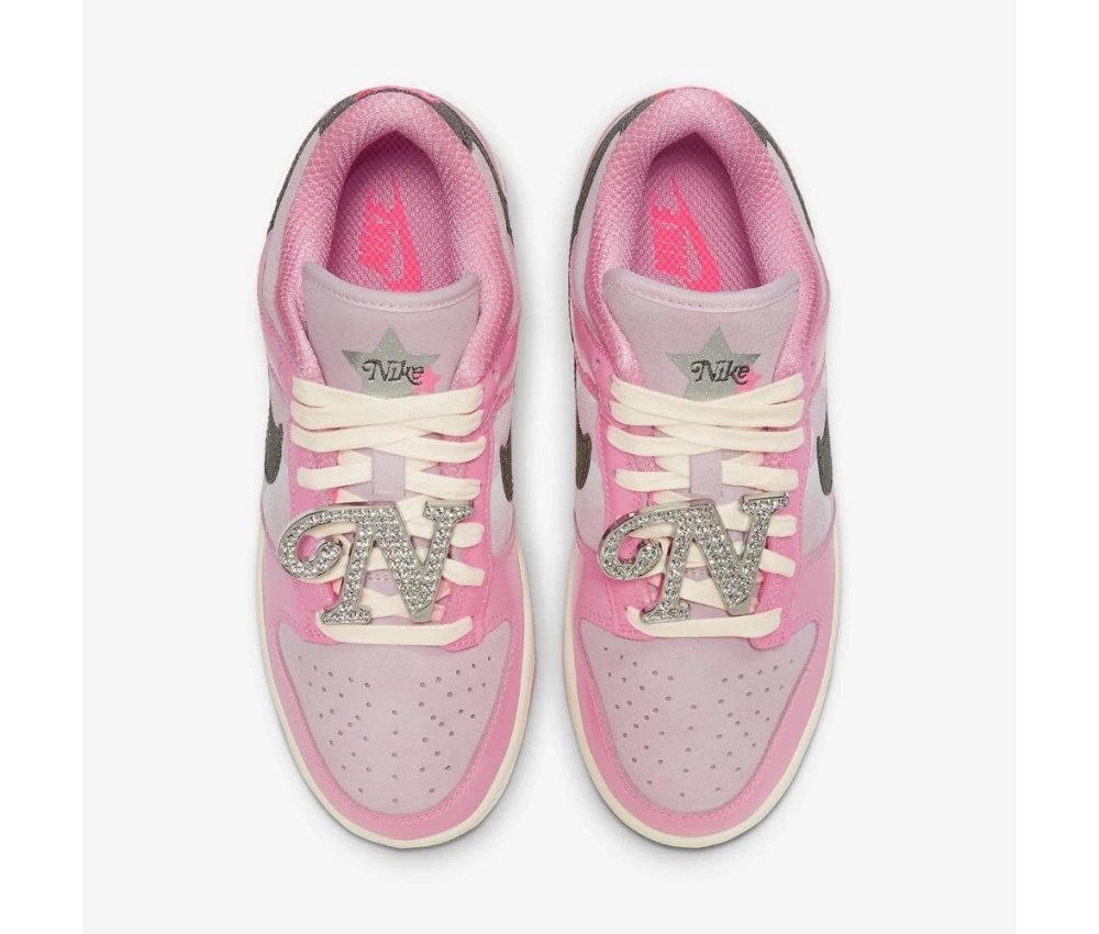 Nike Dunk Low “Barbie”