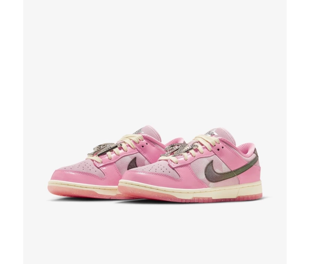 Nike Dunk Low “Barbie”