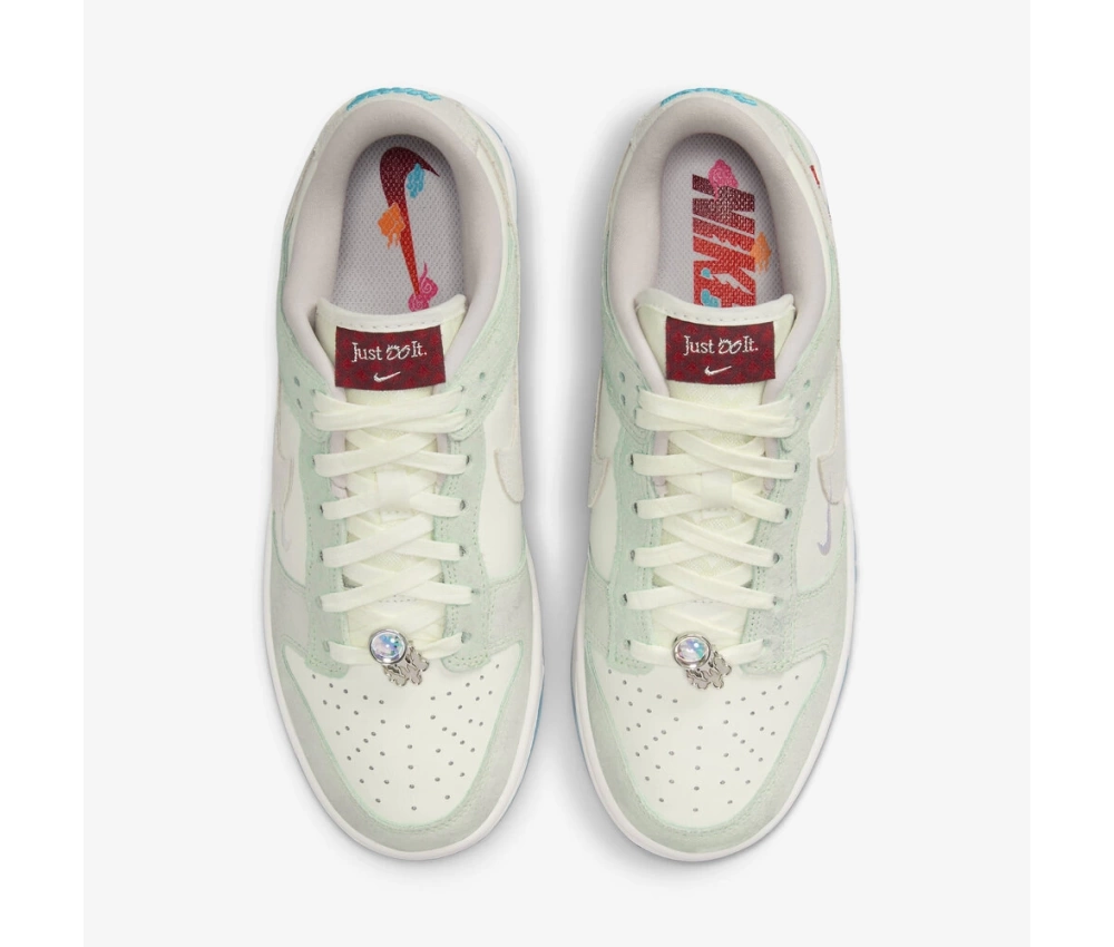 Nike Dunk Low LX Year of the Dragon
