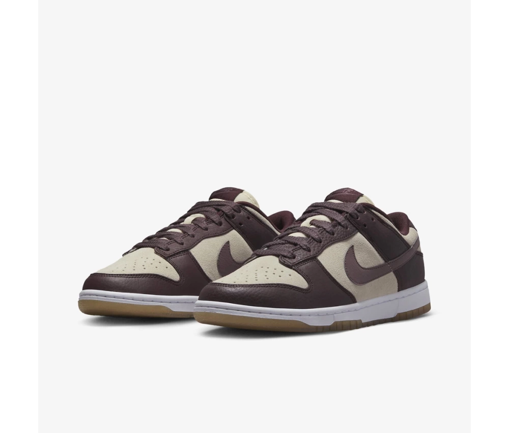 Nike Dunk Low Plum Eclipse