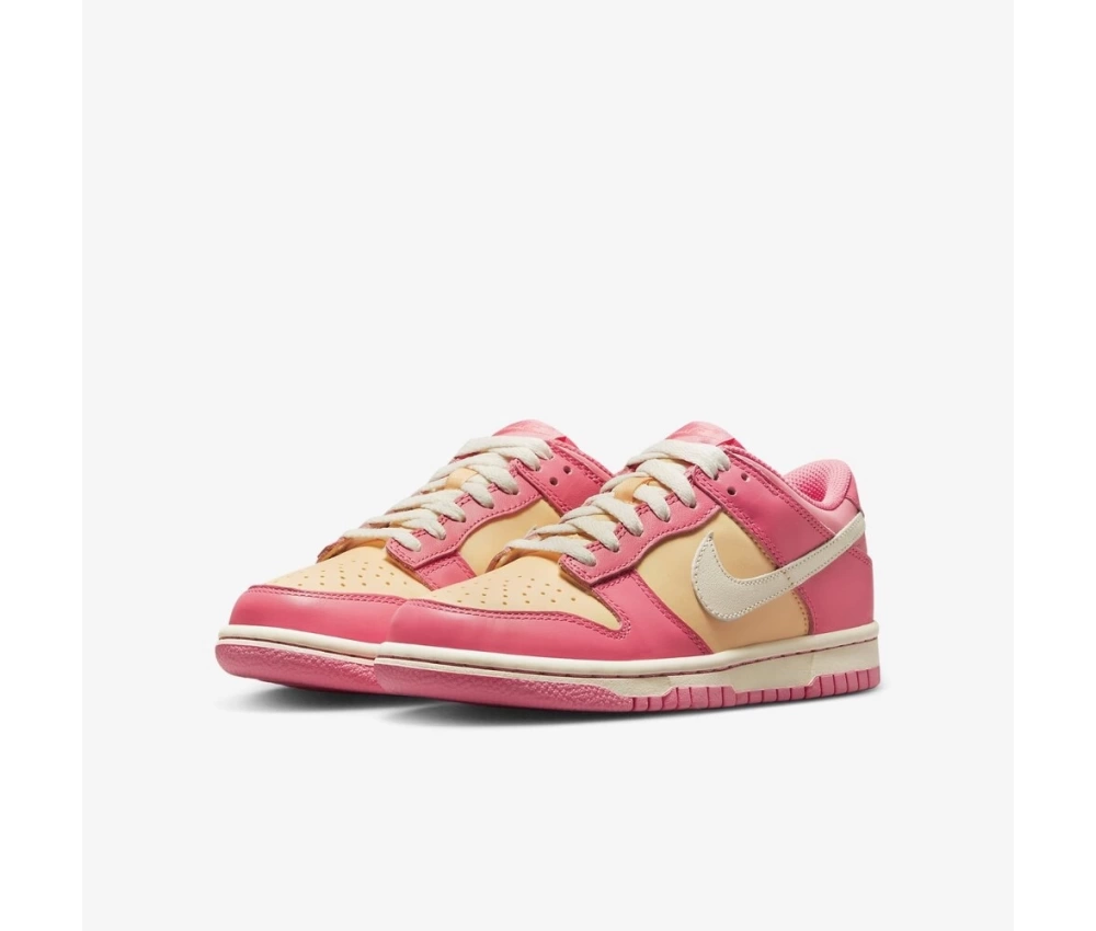 Nike Dunk Low Strawberry Peach Cream
