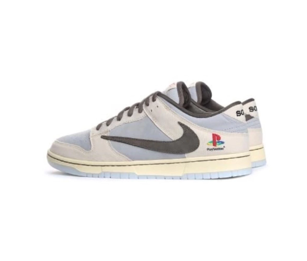 Nike Dunk Low Travis Scott x PlayStation