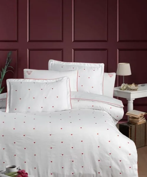 VERO VANNI BRODE SATEN NEVRESİM TAKIMI ÇİFT KİŞİLİK LOVE