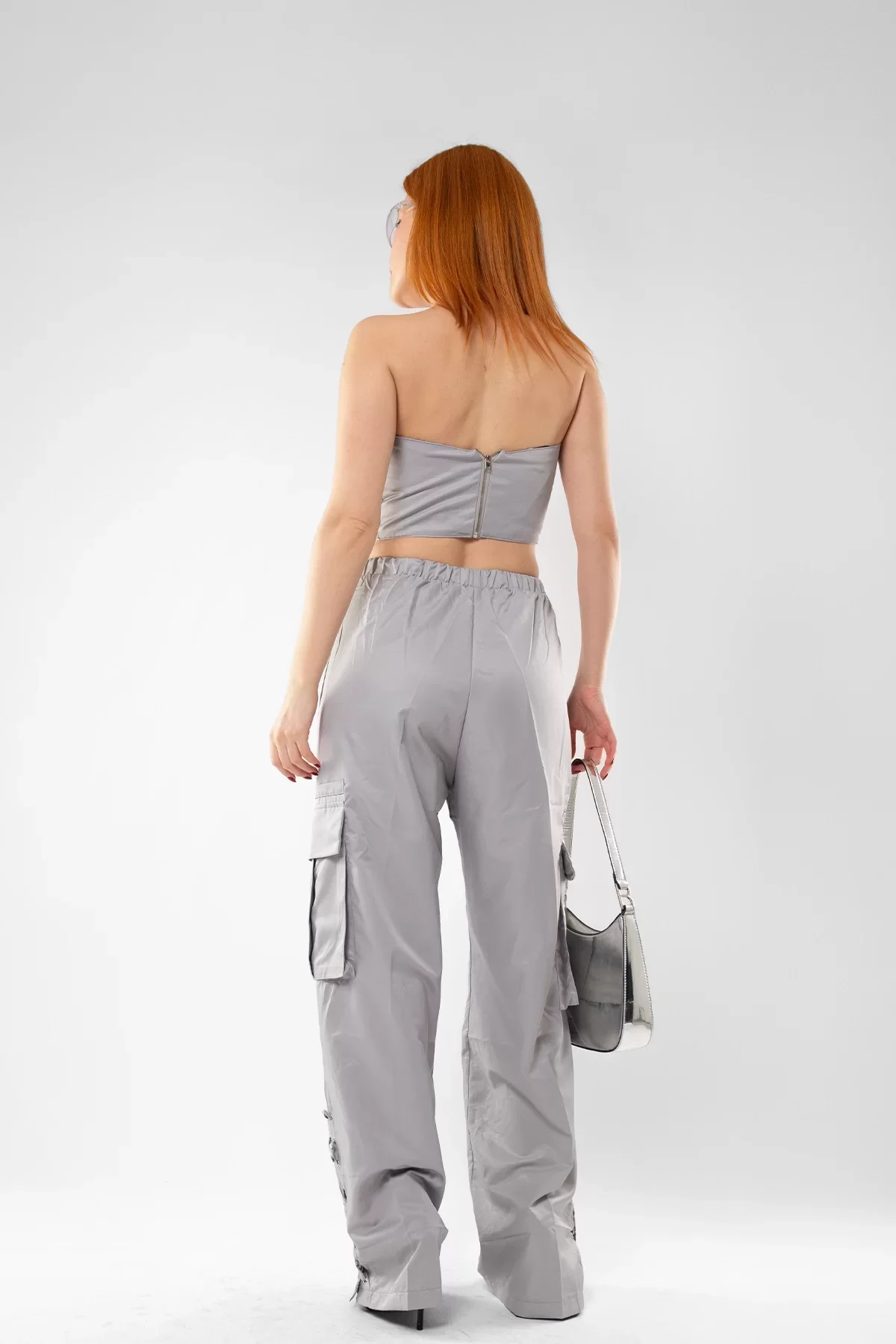 Bağlama Detaylı Gri Büstiyer Takım