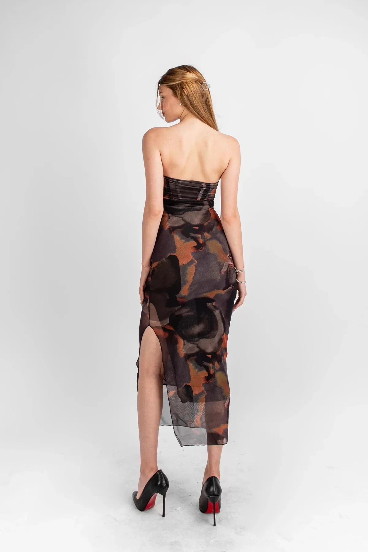 Batik Desenli Straplez Korse Elbise