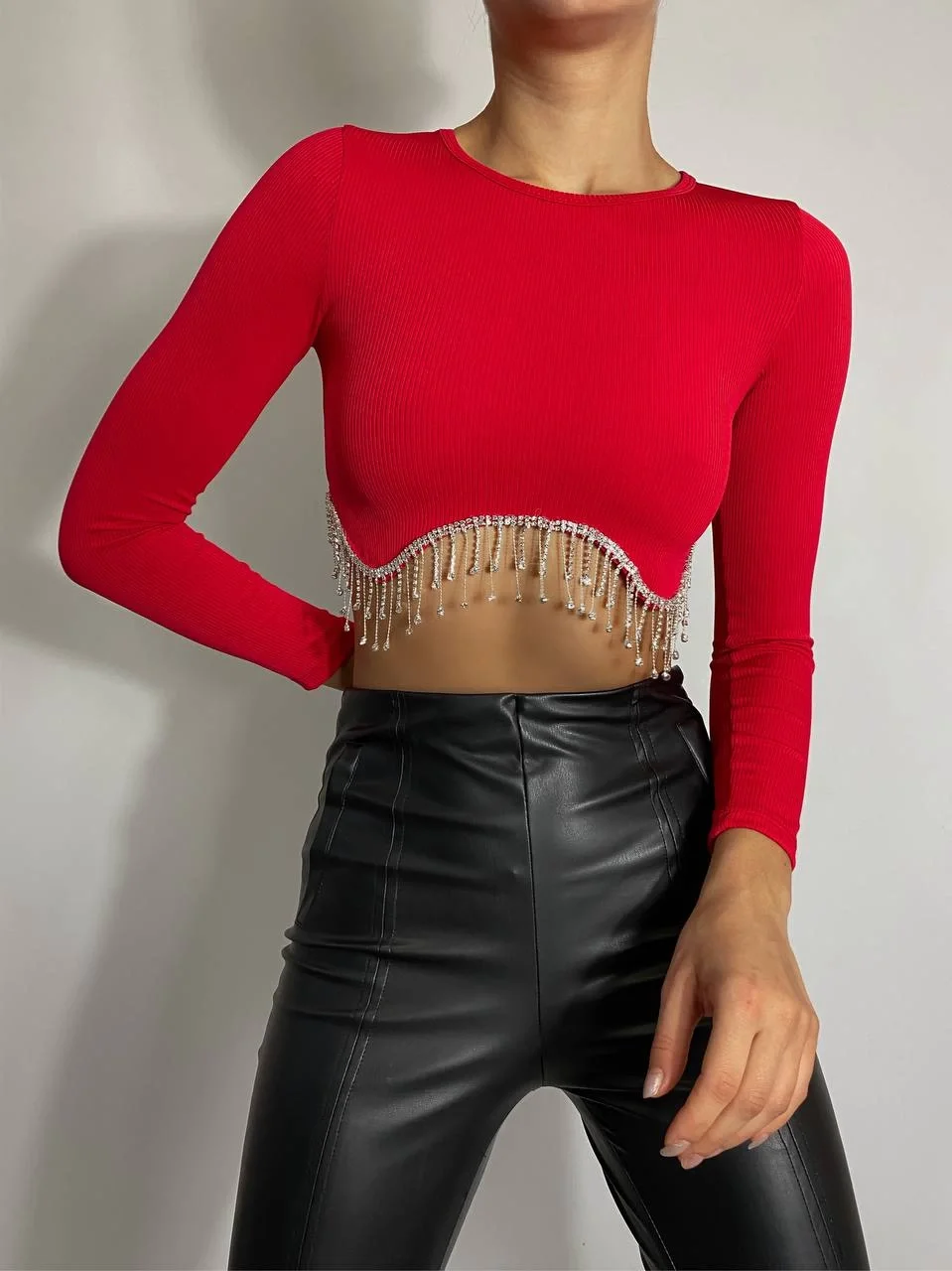 Zincir Detaylı Fitilli Uzun Kollu Kırmızı Crop