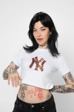 Leopar Ny Baskılı Beyaz Crop Top
