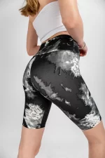 Batik Yıkamalı Siyah Yüksek Bel Biker Şort