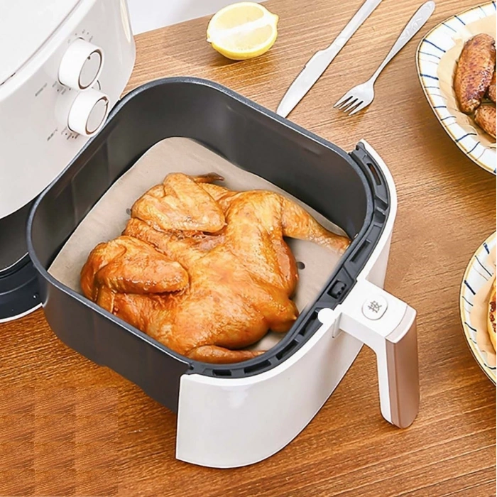 150 Adet Air Fryer Pişirme Kağıdı Tek Kullanımlık Hava Fritöz Yağ Geçirmez Yapışmaz Gıda Pişirme Kağıdı Delikli Kare Model