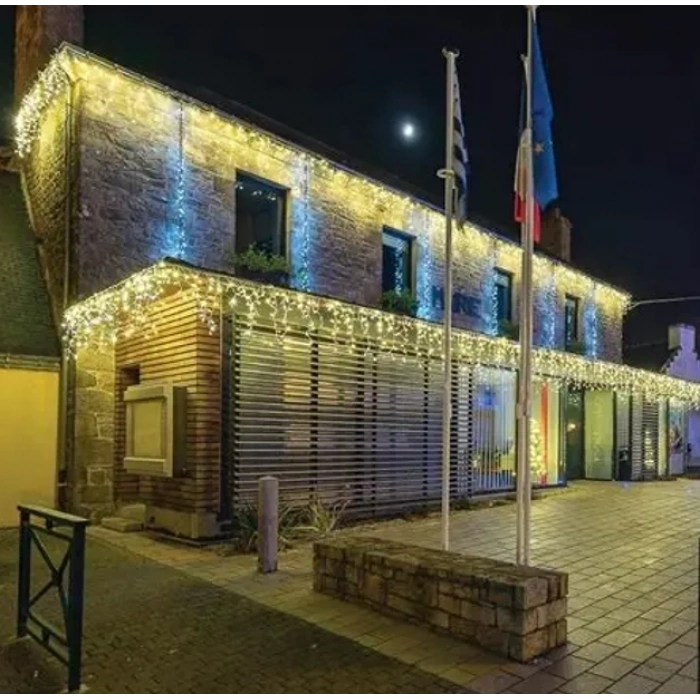 4m 120 Led 20 Saçaklı 50*70*90cm Çakarlı