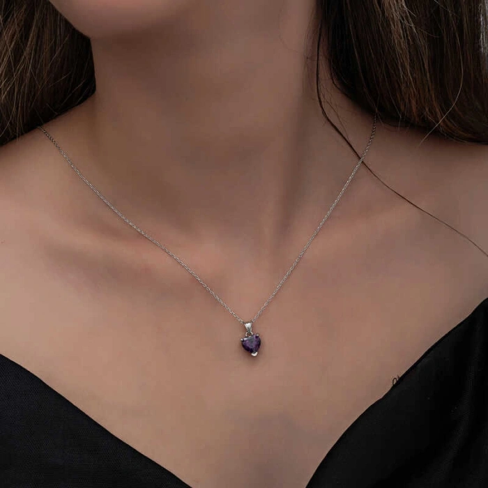 925 Ayar Gümüş Mor Taşlı Kalpli Kadın Kolye T8322 (599)