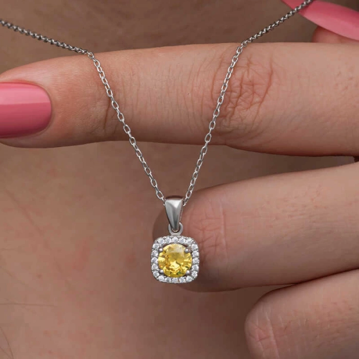 925 Ayar Gümüş Sarı Baget Taşlı Kadın Kolye T8601 (599)