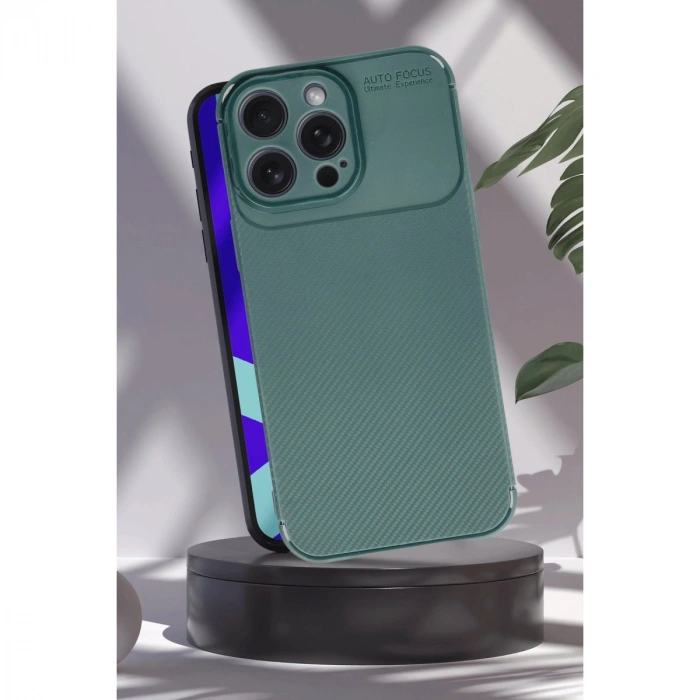 Apple İphone 16 Pro Max Kılıf Auto Focus Karbon Kapak - Koyu Yeşil