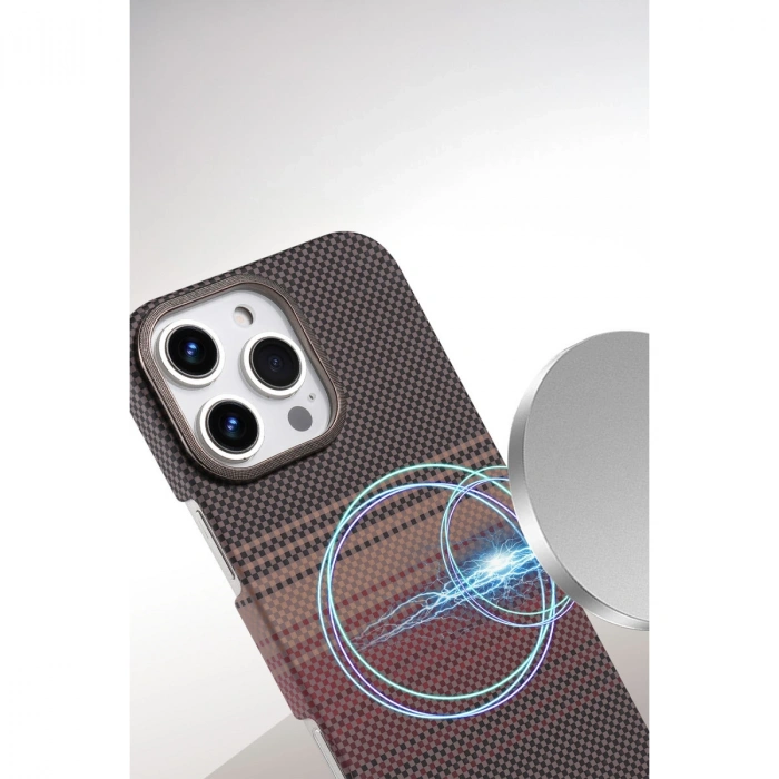 Apple İphone 16 Pro Vega Magsafe Kapak - Çöl Titanyum