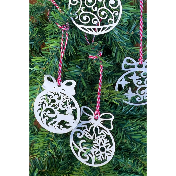 10 Parça Kırmızı Beyaz İpli Fiyonk Model Ahşap Yılbaşı Ağaç Süsü