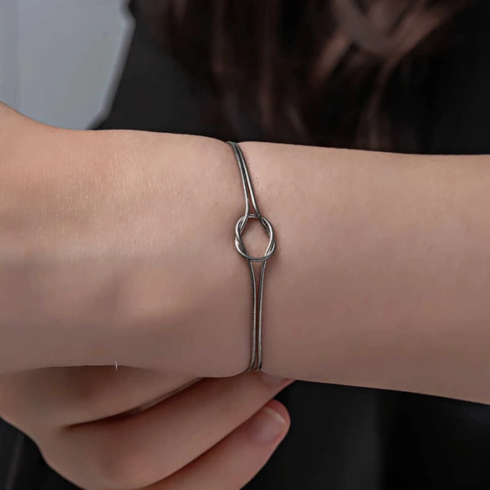 Byhodi 925 Ayar Gümüş Aşk Düğüm Kadın Bileklik T8076 (599599)