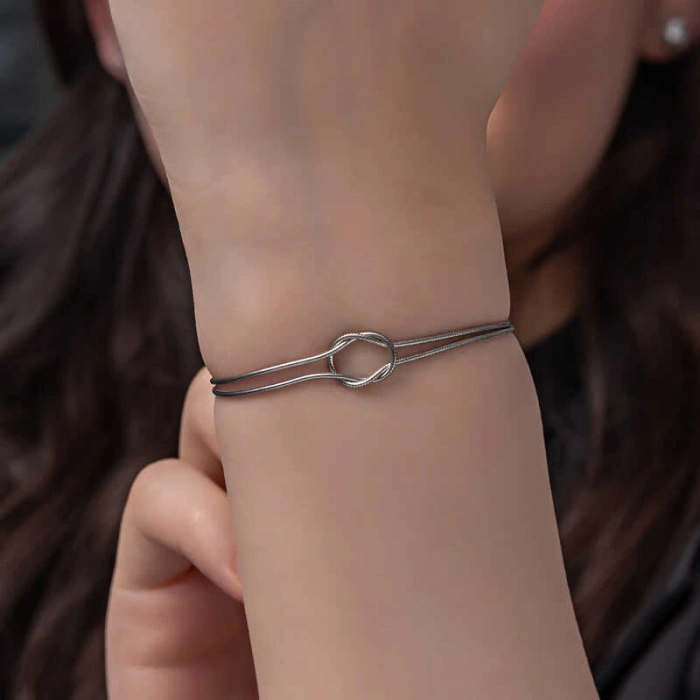 Byhodi 925 Ayar Gümüş Aşk Düğüm Kadın Bileklik T8076 (599599)