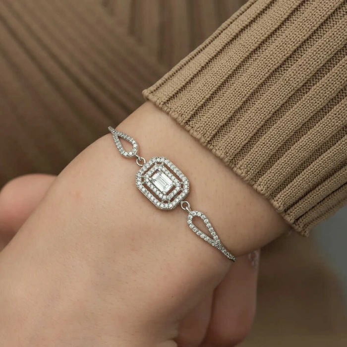 Byhodi 925 Ayar ​Gümüş Dikdörtgen Baget Bileklik T5239 (599599)