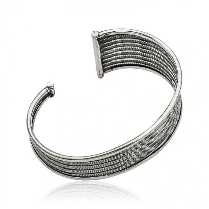 Byhodi 925 Ayar Gümüş Eskitme Desenli Bilezik T6117 (599599)